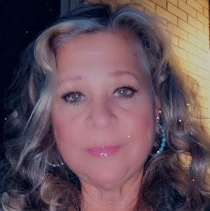 Meet your Posher, Joyce